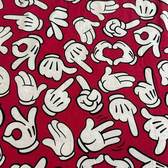 Disney x LuLaRoe Irma Tunic Top Red Shirt Mickey Mouse Hands Print Sz Small - Picture 3 of 5